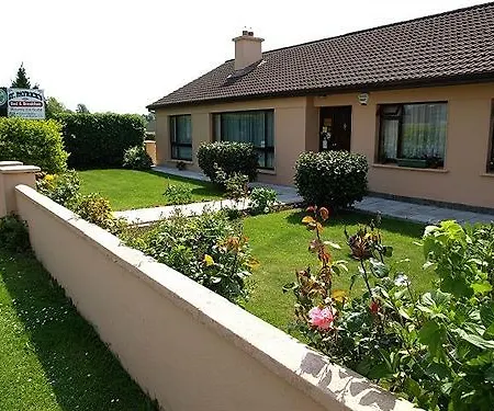 St Patrick's 3*